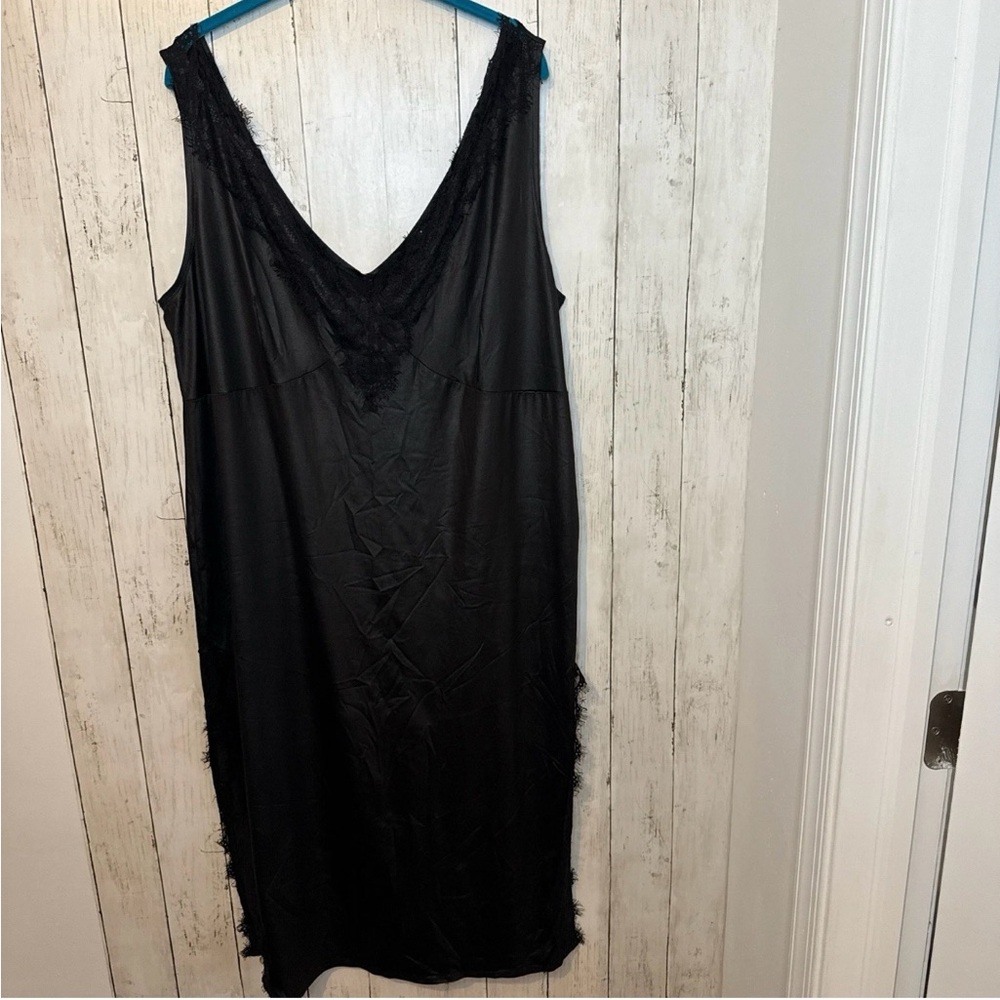 ASOS Curve Black Lace Trim Nightgown size 16